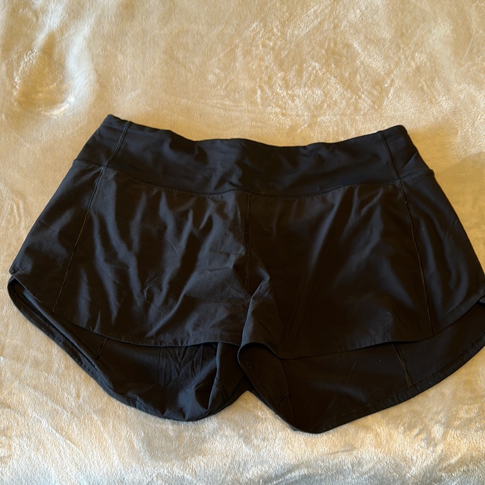 Womens Lulu lemon shorts